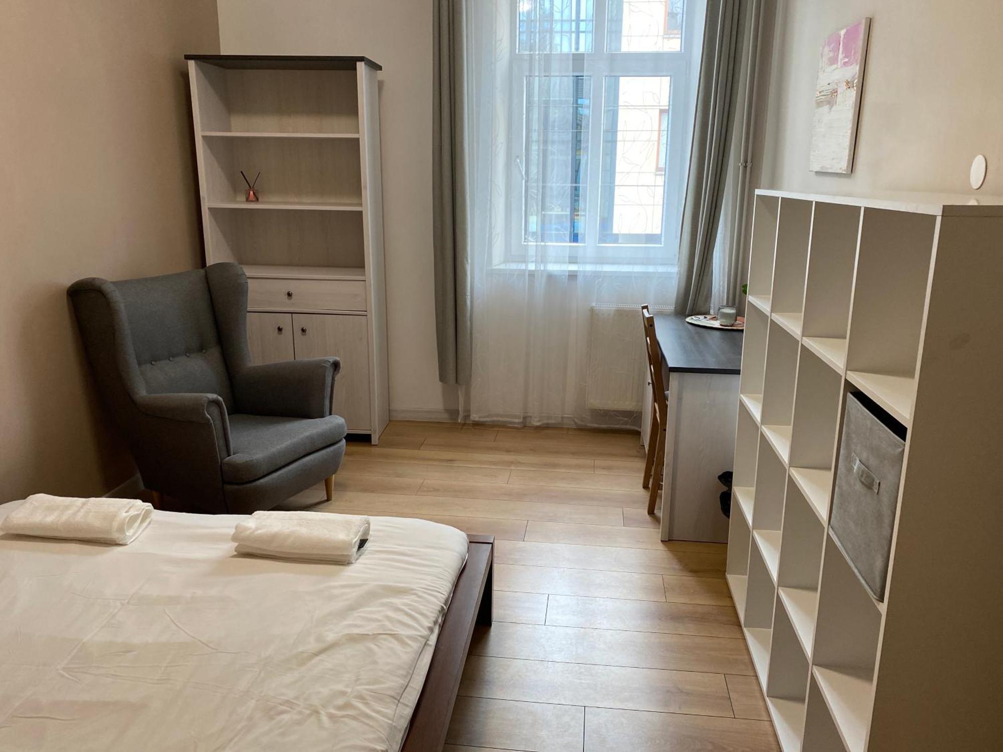 Pini Hostel - Przytulne Pokoje W Centrum Krakowa Luaran gambar