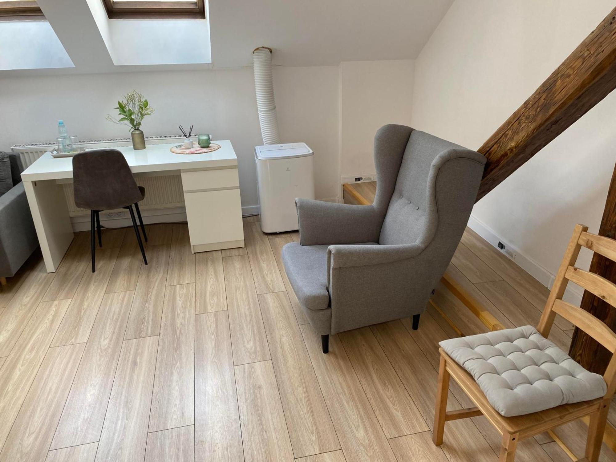 Pini Hostel - Przytulne Pokoje W Centrum Krakowa Luaran gambar