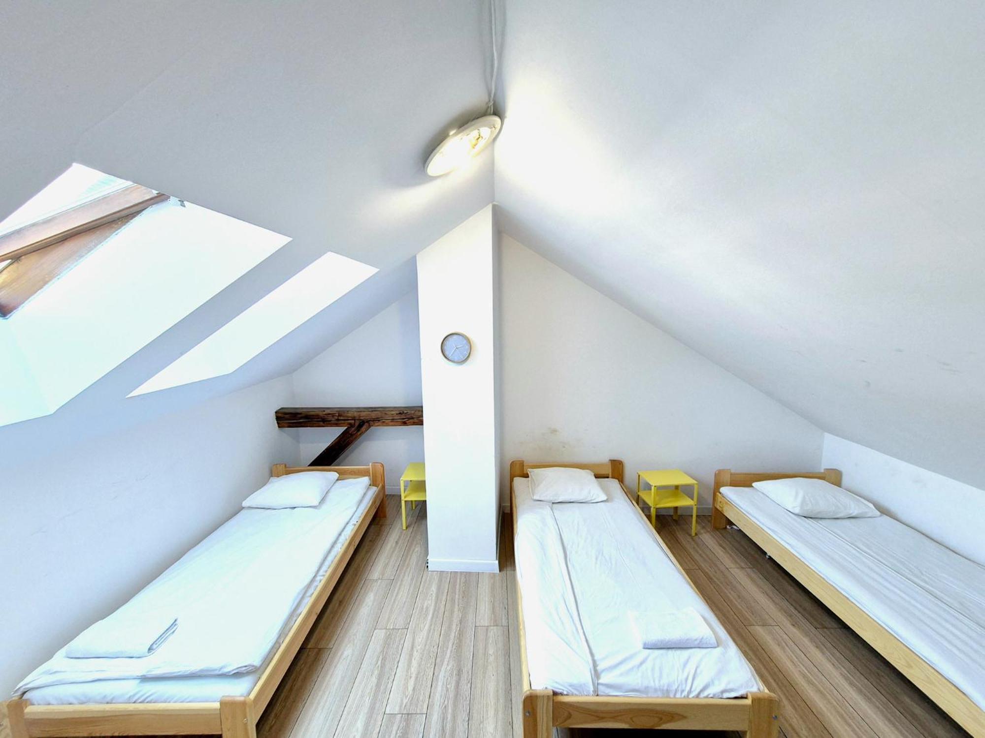 Pini Hostel - Przytulne Pokoje W Centrum Krakowa Luaran gambar